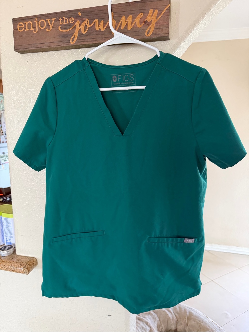 FIGS Women’s V-Neck Tunic Top in Teal